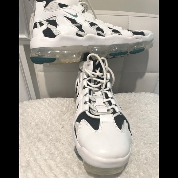 nike vapormax gliese black white